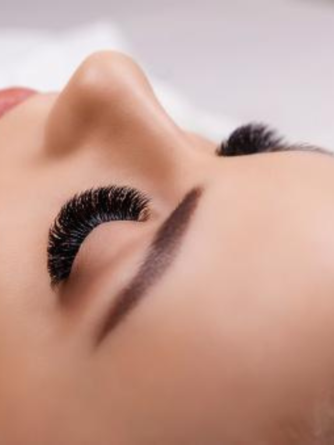 Education - Volume lashes